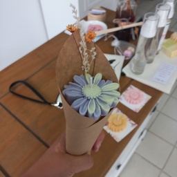 RAMO MARGARITA VELA